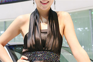 黄浦江边的酒吧文化